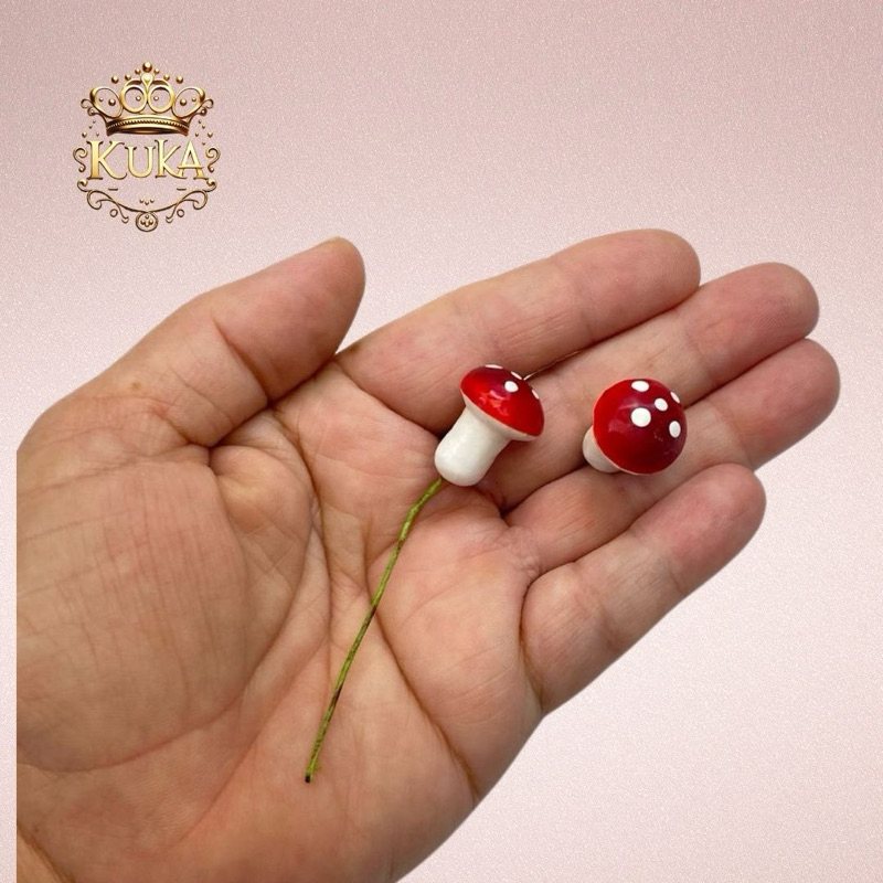 10 Mini Cogumelos Vermelhos para Decoração e Terrário – Detalhe Encantador!