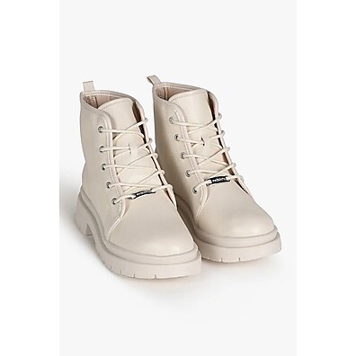 Bota Coturno Infantil Molekinha: Conforto e Estilo para o Inverno 2025