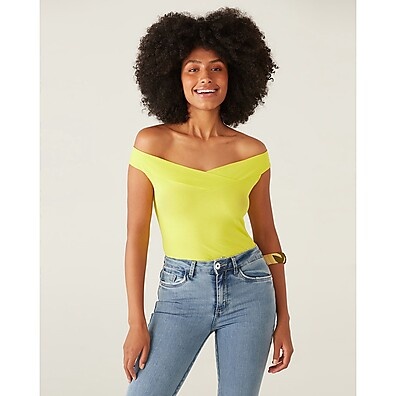 Blusa Ombro a Ombro: Estilo e Conforto Malwee ✨
