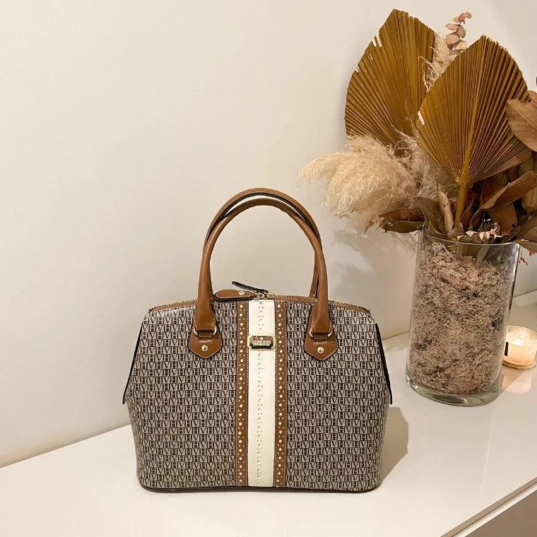 Bolsa Baú Veneza Feminina Média: Versátil para Festa e Casual em Couro de Luxo