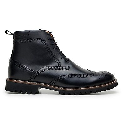 Bota Brogue Couro Preto: Elegância Artesanal
