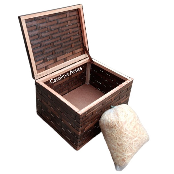 Caixa Baú Sintético N3 com Palha Decorativa – Ideal para Presentes de Natal
