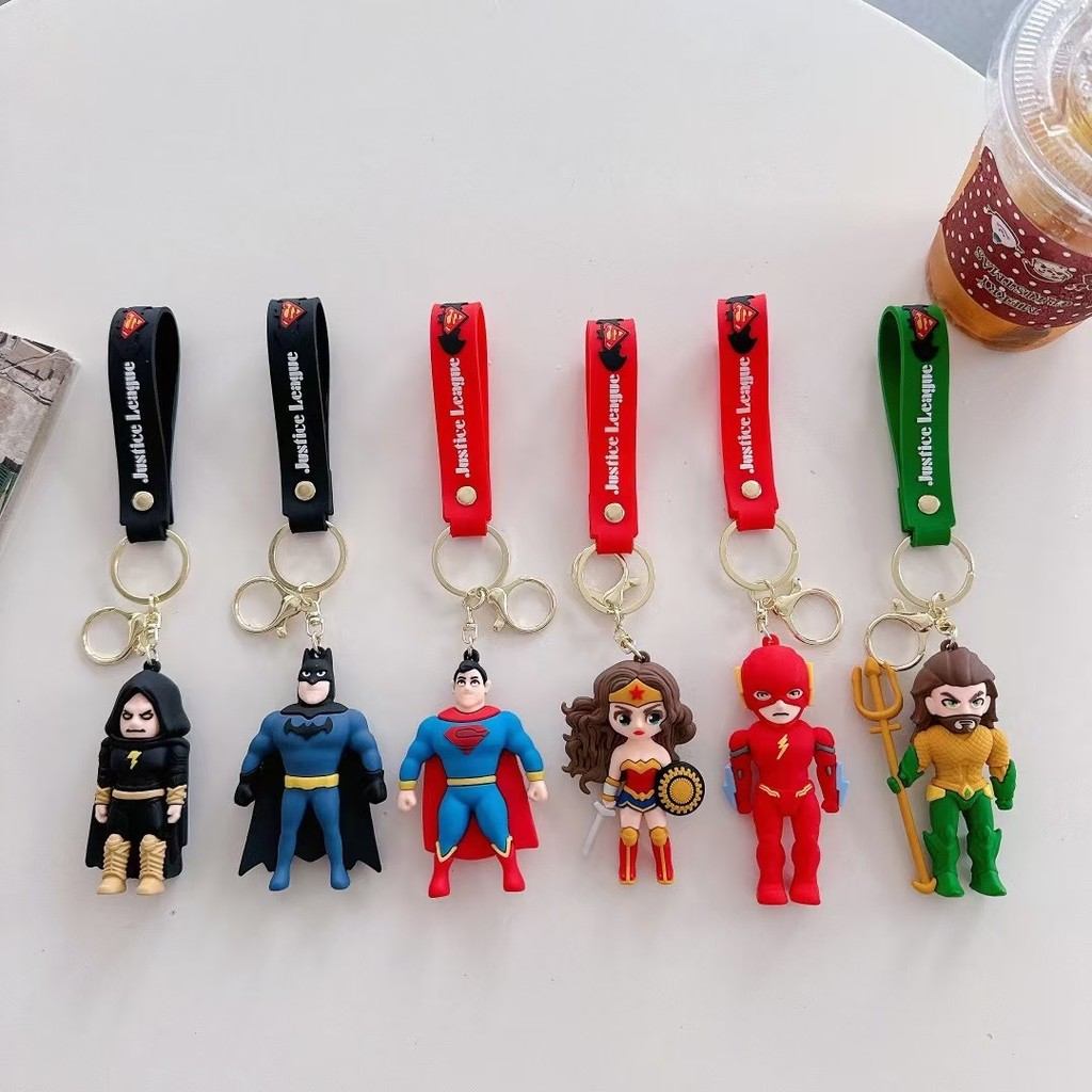 Chaveiro Liga da Justiça: Pingente Superman e Flash para Mochila e Carro