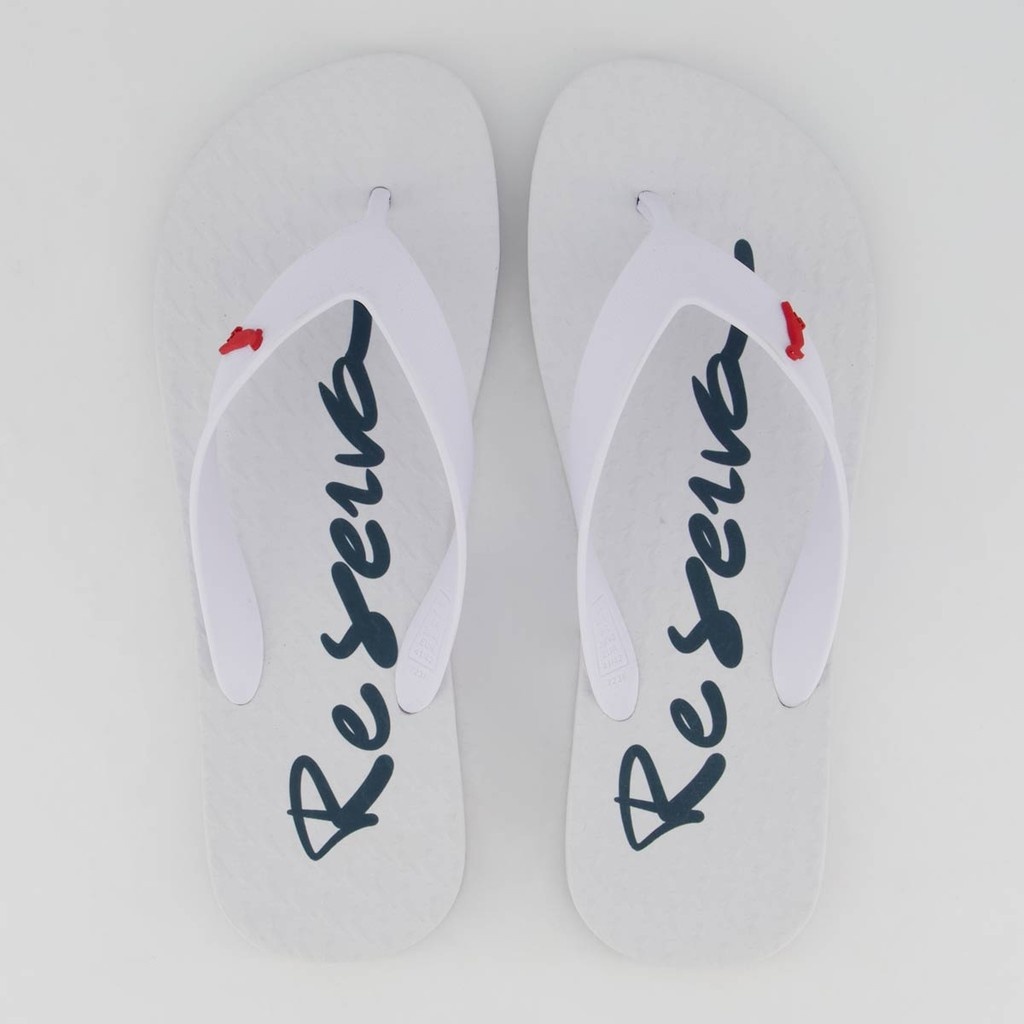 Chinelo Reserva Mar Branco: Conforto e Estilo!