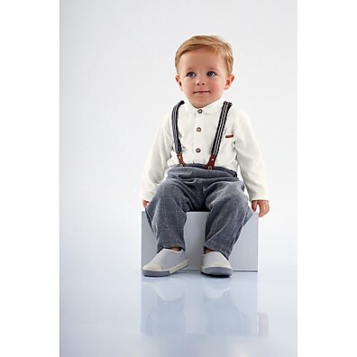Conjunto Bebê Suspensório: Estilo e Conforto!