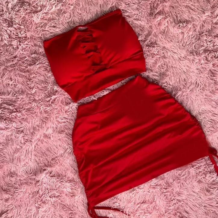 Conjunto Franzido Surplex: Estilo e Qualidade em Um Só Look