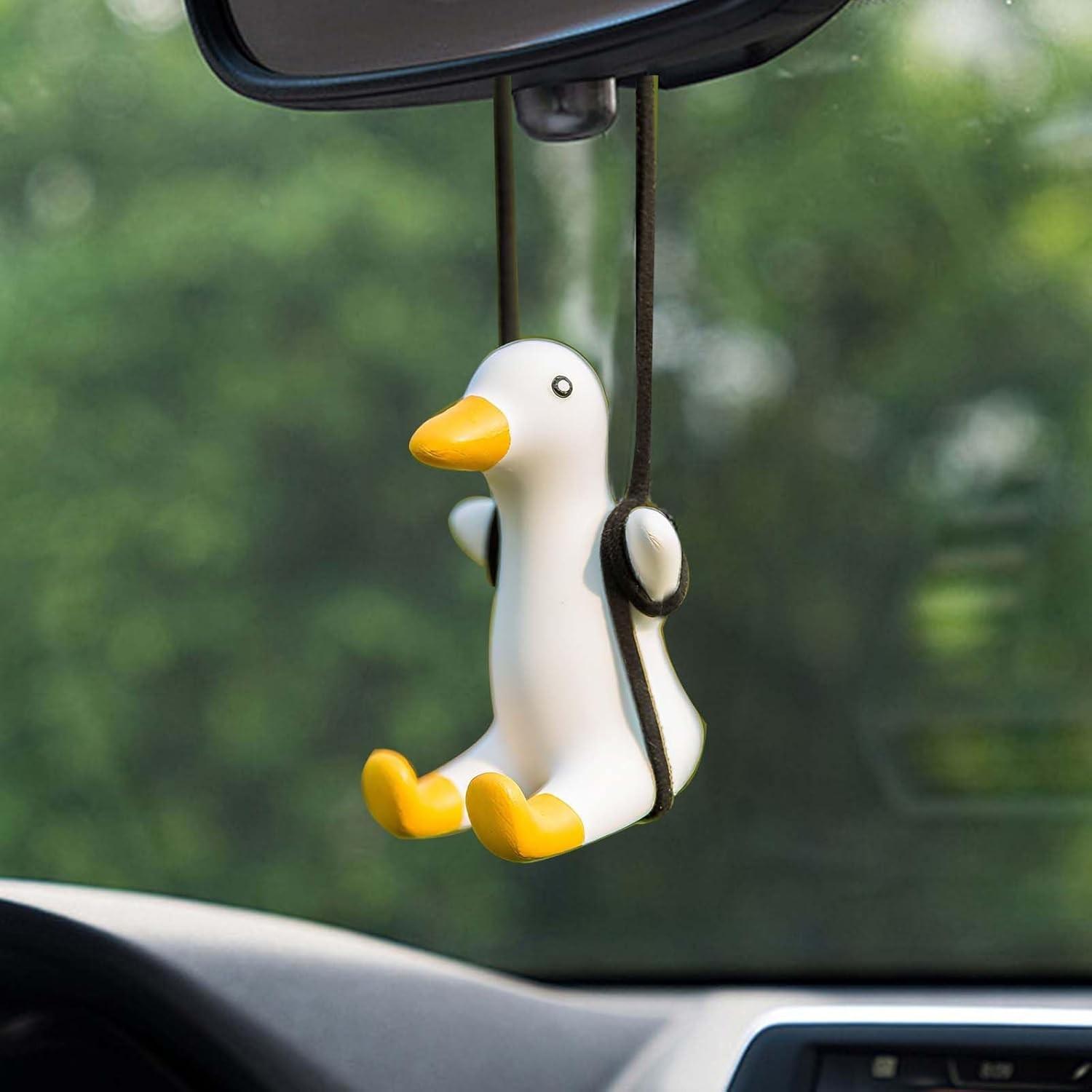 Dê um Toque Divertido ao Seu Carro: Enfeite de Pato Balançando para Retrovisor!
