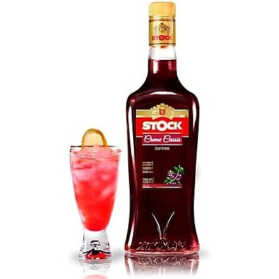 Licor Cassis Stock 720ml: Sabor Intenso e Refrescante