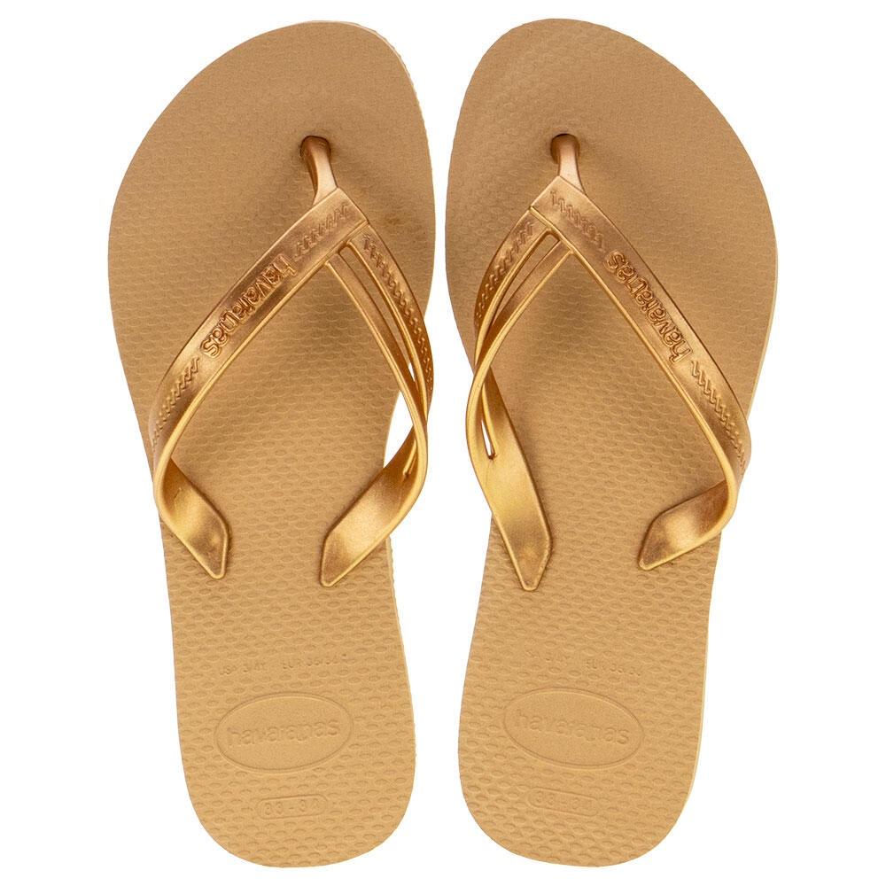 Havaianas Elegance: Conforto e Estilo para Seus Pés