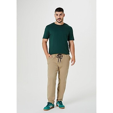 Jogger Sarja Hering: Conforto e Estilo!