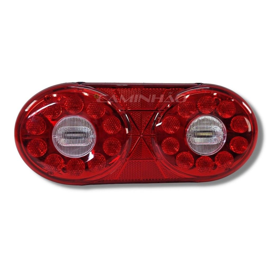 Lanterna Traseira LED Carreta: Ilumine com Segurança!