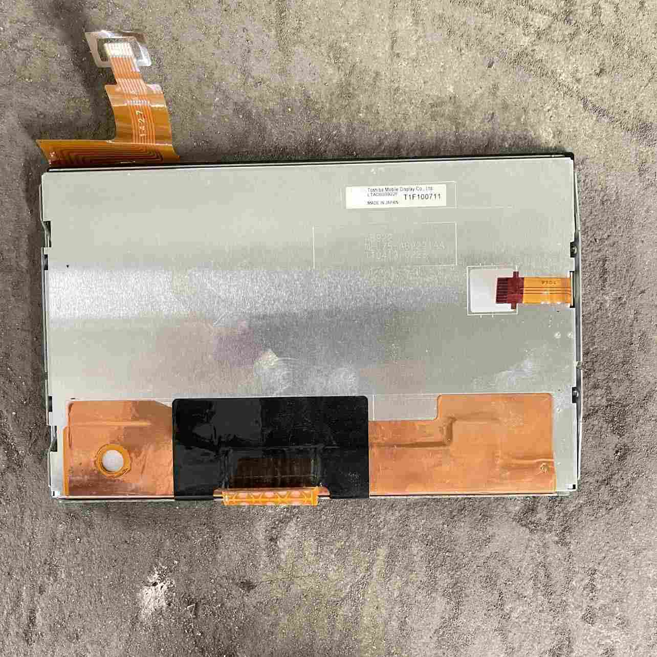 Tela LCD 8" para Central Multimídia Veicular LTA080B922F - Alta Qualidade e Compatibilidade