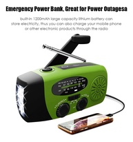 Rádio de Emergência Solar 1200mAh com Lanterna LED - Essencial para Aventuras e Imprevistos - imagem 3