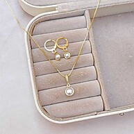 Kit Pérola: Colar + Brinco Banhado a Ouro 18k - imagem 1