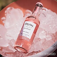 Brutal Fruit Spritzer: Refrescância e Sabor 275ml - imagem 2