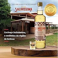 Cachaça Saliníssima Amburana: Sabor Único 670ml - imagem 1