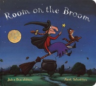 Room on the Broom: Aventura Mágica e Divertida para Toda a Família! - imagem 1