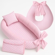 Kit Baby Premium Chevron Rosa - Almofada Amamentação + Ninho Redutor + Trocador Portátil - imagem 2