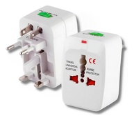 Adaptador de Tomada Universal Viagem: Proteção Total e Praticidade Global - imagem 1