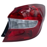 Lanterna Traseira Ford Ka Hatch 2015-2018 Cristal - Design Moderno e Segurança - imagem 3