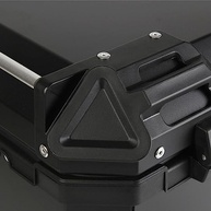 Baú Traseiro Moto Univel Tronos 55L Preto: Segurança e Estilo para Sua Viagem - imagem 4