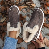 Women's Flat Fluffy Ankle Boots, Faux Fur Lining Anti-Slip Ankle Boots, Mini Boots Ankle, Fashion Casual Round Toe Plush Short Booties, Soft Plush Slip-On Sneakers for Cozy Feet. - imagem 4