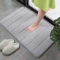 Tapete Antiderrapante Soft Cinza - Macio, Absorvente e Lavável para Banheiro e Lavabo - imagem 3