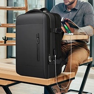 Mochila de Viagem Grande Feminina Impermeável Aprovada Bagagem de Mão - Ideal para Trilhas e Esportes - imagem 3