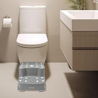 Banquinho de Banheiro com 2 Degraus Cinza - Segurança e Conforto para Todos - imagem 3