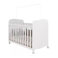 Berço Infantil Americano Uli Móveis Peroba Branco Brilho - Segurança e Estilo para o Quarto do Bebê - imagem 5