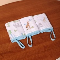 Paninho de Boca Bordado Soft Papi com Prendedor de Chupeta – 3 Unidades | 25cm x 25cm - imagem 3