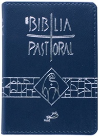 Bíblia Pastoral Bolso Azul: Sua Companheira de Fé e Estudo - imagem 2