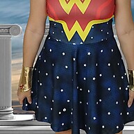 Fantasia Super Heroína Plus Size para Mulheres – Cosplay e Carnaval - imagem 1