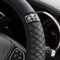 Capa de Volante Brilhante com Strass e Couro Macio - Elegância e Conforto para Seu Carro - imagem 4