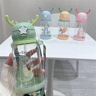 Garrafa D'água Infantil Alce com Canudo e Chifres - Design Divertido e Prático para Crianças - imagem 3