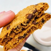 Caixa de Cookies de Baunilha com Gotas de Chocolate Sem Glúten Sem Leite Belive - 10 unidades de 80g - imagem 4