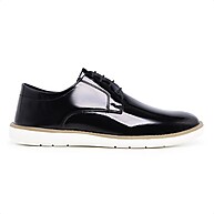 Sapato Oxford Verniz Preto: Elegância e Conforto - imagem 1