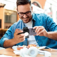 ULANZI CG02: Punho Câmera Smartphone com Controle Bluetooth e Luz LED Integrada - imagem 3
