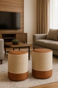 Kit 2 Puffs Redondos Decorativos em Linho e Courino – Estilo e Conforto para sua Casa - imagem 2