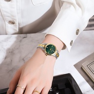Relógio Feminino Curren 9094 XS: Elegância à Prova D'água - imagem 2
