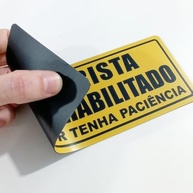 Imã de Carro "Recém Habilitado" 25x10cm Amarelo - Sinalize Sua Jornada! - imagem 3