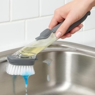 Escova de Limpeza com Dispenser de Detergente - Cerdas Resistentes e Design Ergonômico - imagem 5