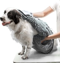 Toalha de Microfibra Chenille para Pets LUMAI - Superabsorvente, Secagem Rápida, com Bolsos - imagem 2