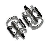 Pedal de Alumínio Polido 1/2 Rosca Fina: Leveza e Performance para sua Bicicleta Fixa - imagem 5