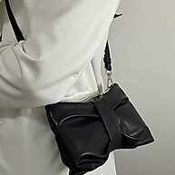 Bolsa Transversal: Estilo e Praticidade para o Seu Dia! - imagem 1