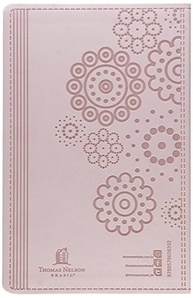 Bíblia da Mulher de Fé NVI em Couro Soft Rosa: Inspiração Diária para Sua Jornada - imagem 3