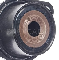 Válvula PCV Standard Motor Products V500: Desempenho e Durabilidade para Seu Veículo - imagem 3