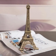 Miniatura Torre Eiffel 22cm em Metal – Escultura Decorativa Paris para Sala, Escritório e Quarto - imagem 5