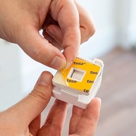 Safety 1st Trava Magnética Branca - Segurança Inteligente para Armários e Gavetas - imagem 3