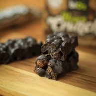 Barra de Cereal biO2 Vegan Crunchy Caramelo e Cacau, Caixa com 10 unidades de 28 g, Vegana e sem Glúten - imagem 3